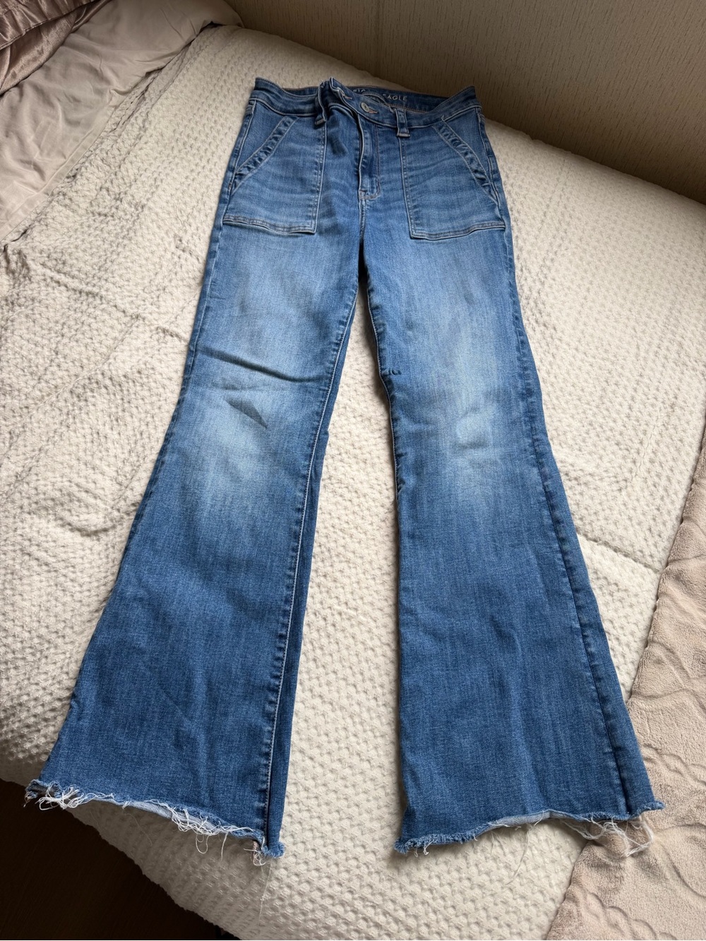 Blue Women’s Jeans - Classic Straight Leg American Eagle - Picture 3 of 3